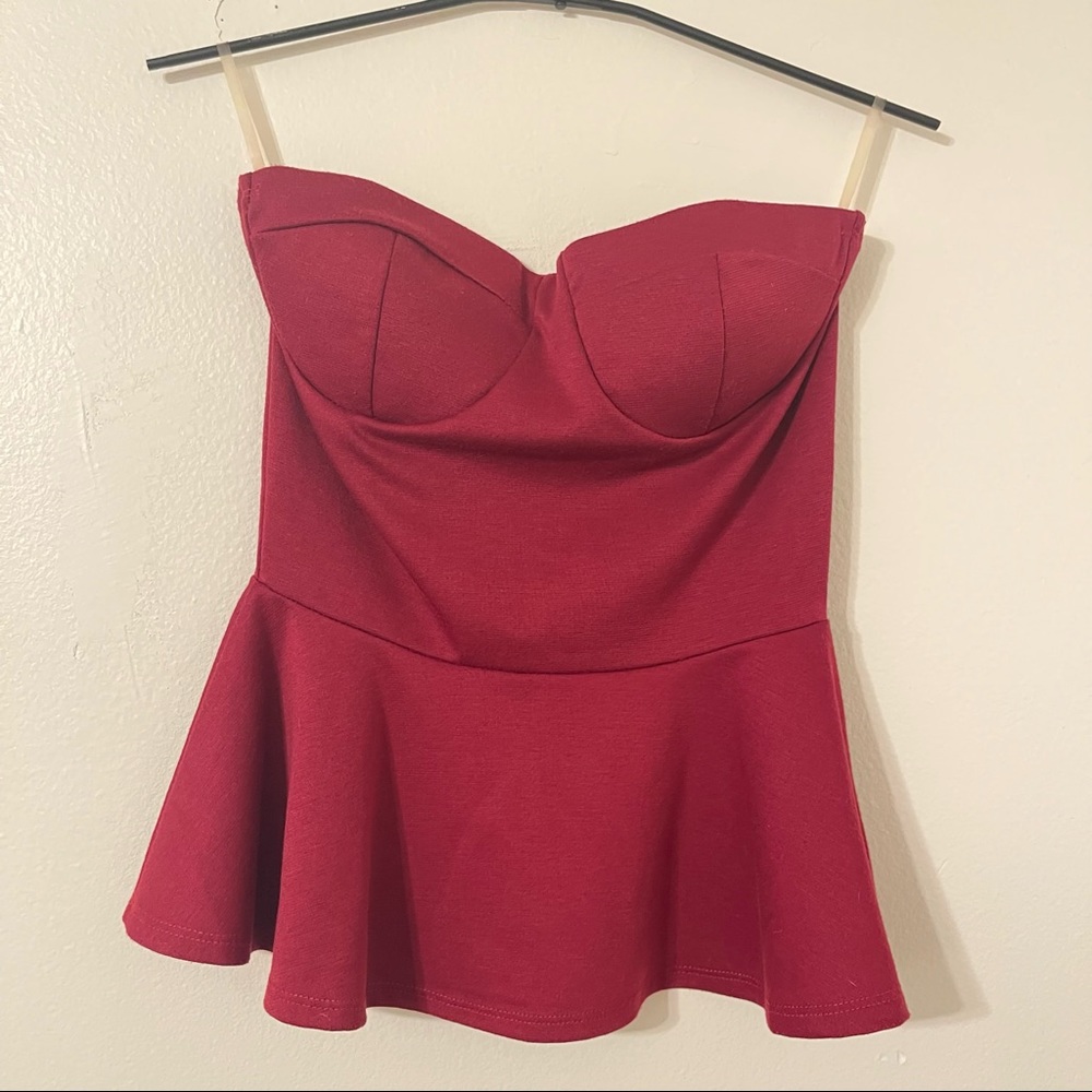 Red sleeveless top NWOT